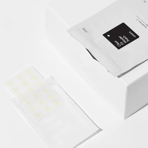 Tratează coșurile peste noapte cu plasturii antiacneici COSRX Clear Fit. Perfect pentru pielea sensibilă și predispusă la acnee, fără iritații. wowskin.ro